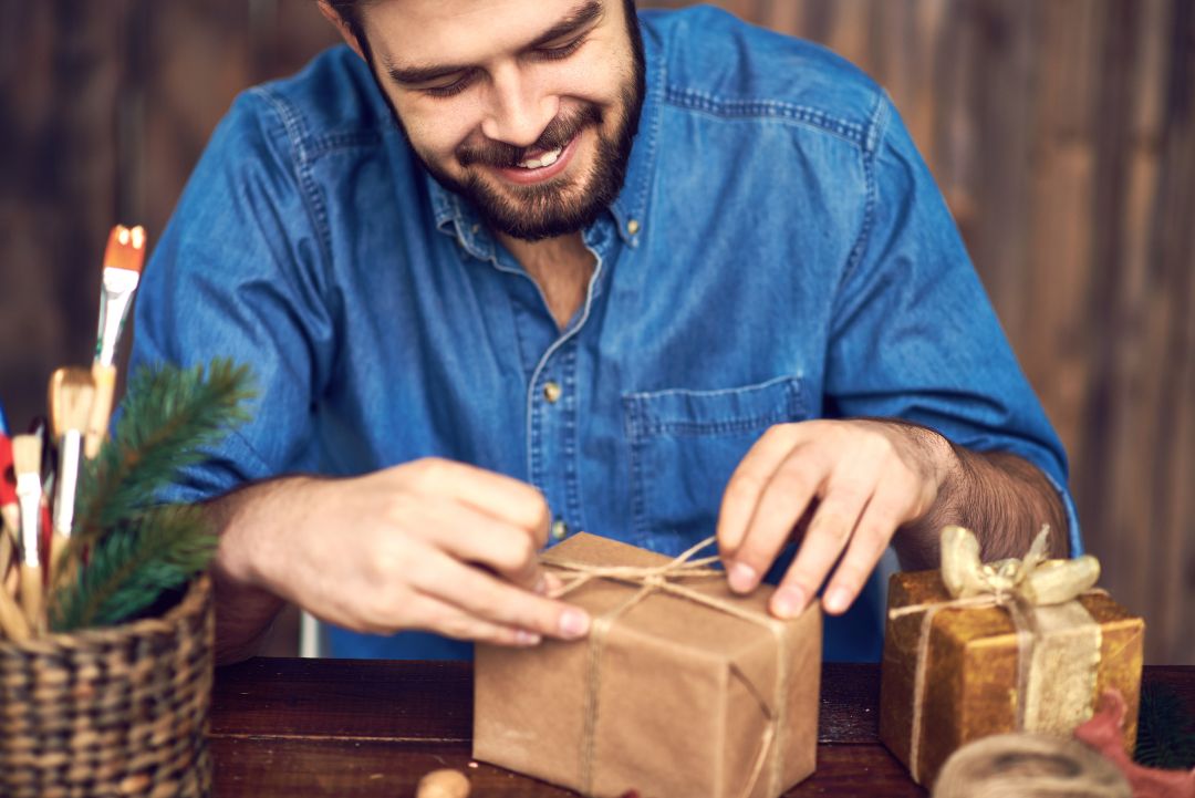 Leia mais sobre o artigo Presentes Masculinos: 10 Ideias Fantásticas que Vão te surpreender